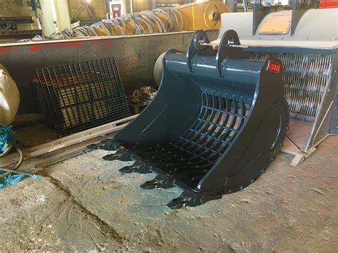 screening bucket for mini excavator|rock screening equipment for excavators.